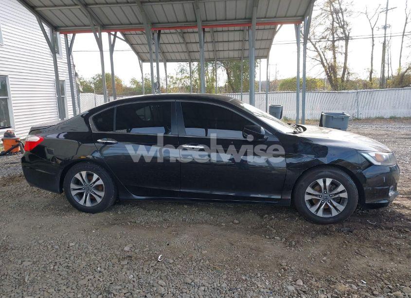 Photo 13 of 2013 Honda Accord LX (VIN 1HGCR2F32DA260532)
