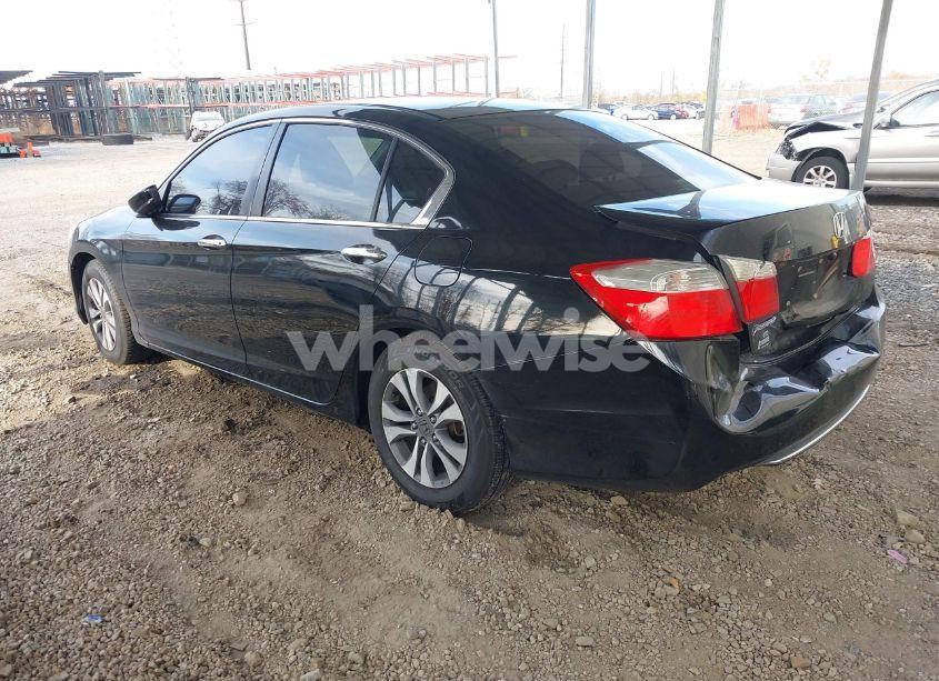Photo 3 of 2013 Honda Accord LX (VIN 1HGCR2F32DA260532)