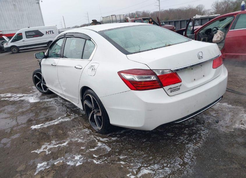 Photo 3 of 2013 Honda Accord LX (VIN 1HGCR2F32DA268114)