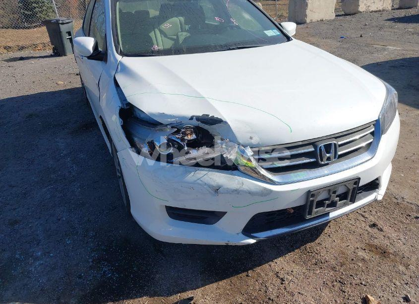 Photo 6 of 2013 Honda Accord LX (VIN 1HGCR2F32DA279081)