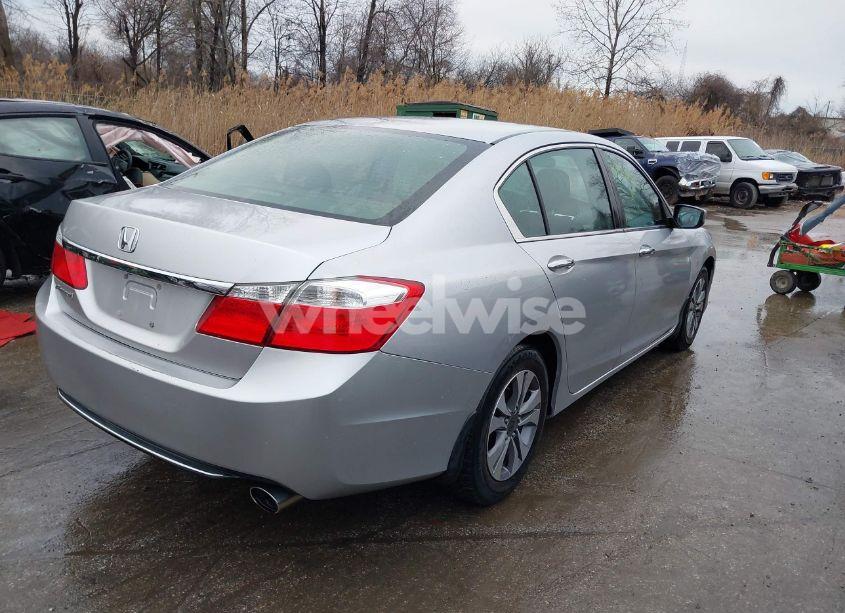 Photo 4 of 2014 Honda Accord LX (VIN 1HGCR2F32EA006045)