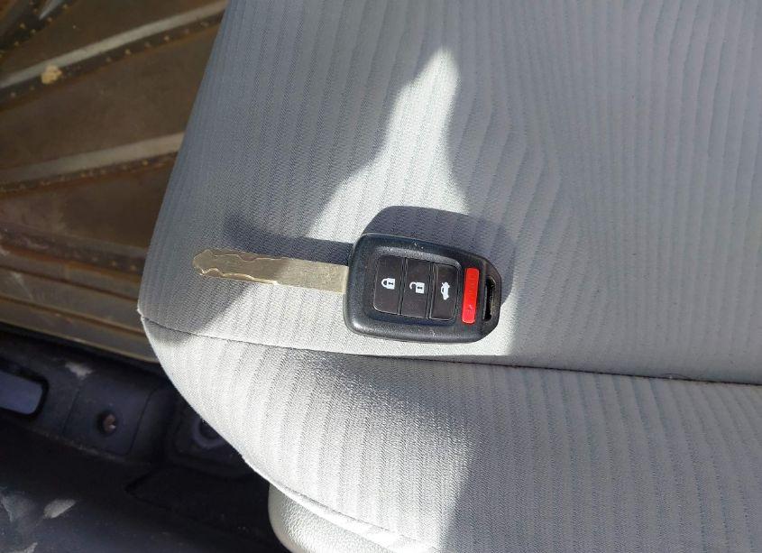 Photo 11 of 2014 Honda Accord LX (VIN 1HGCR2F32EA014906)