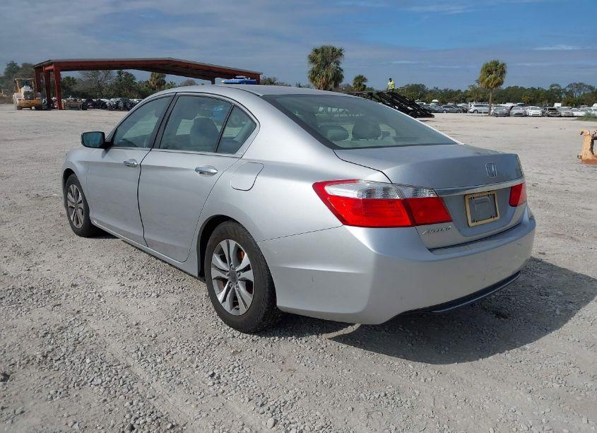 Photo 3 of 2014 Honda Accord LX (VIN 1HGCR2F32EA014906)