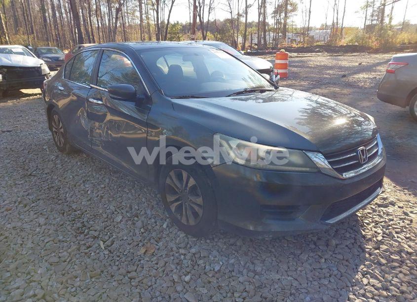 2014 Honda Accord LX (VIN 1HGCR2F32EA021841) main photo