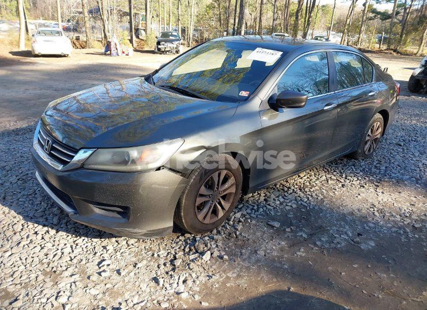 Photo 2 of 2014 Honda Accord LX (VIN 1HGCR2F32EA021841)