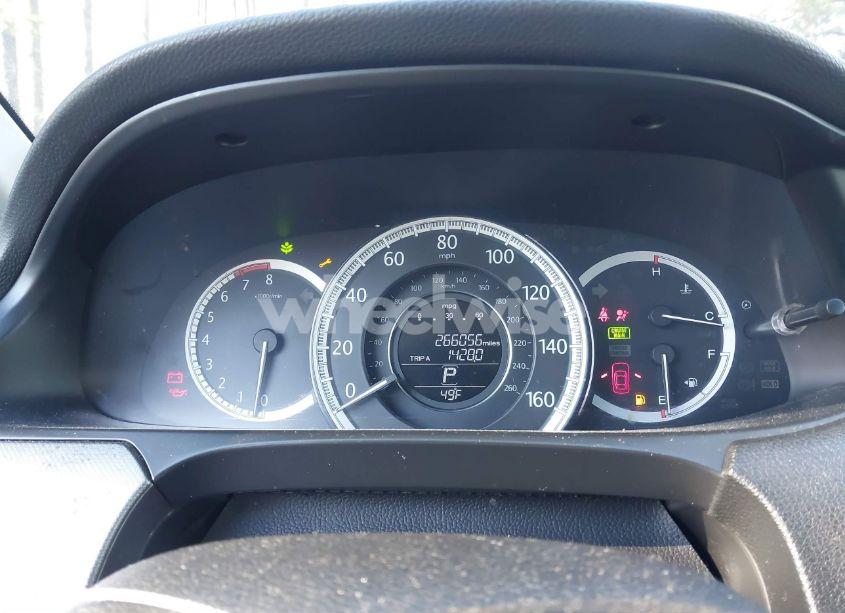 Photo 7 of 2014 Honda Accord LX (VIN 1HGCR2F32EA021841)