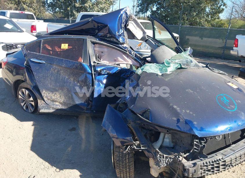 Photo 6 of 2014 Honda Accord LX (VIN 1HGCR2F32EA048344)