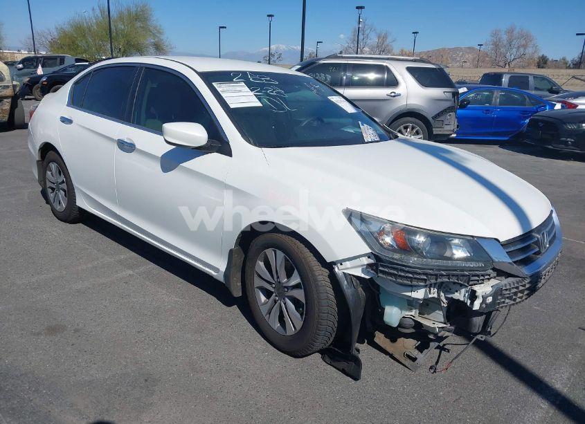 2014 Honda Accord LX (VIN 1HGCR2F32EA082252) main photo