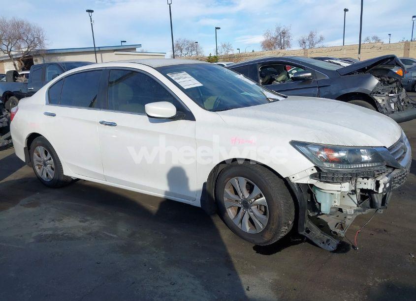 Photo 14 of 2014 Honda Accord LX (VIN 1HGCR2F32EA082252)
