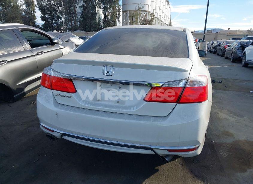 Photo 17 of 2014 Honda Accord LX (VIN 1HGCR2F32EA082252)
