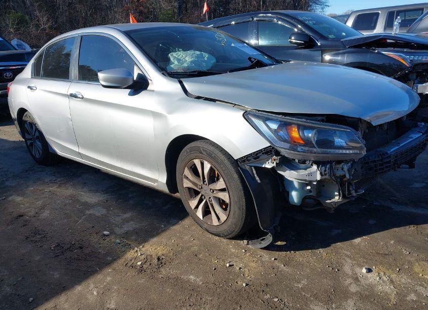 2014 Honda Accord LX (VIN 1HGCR2F32EA110695) main photo