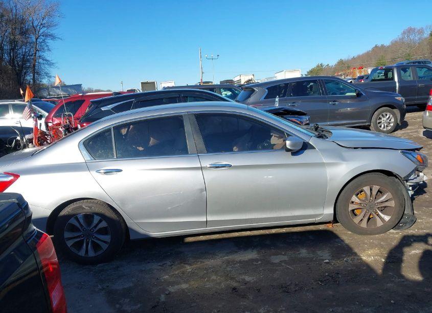 Photo 13 of 2014 Honda Accord LX (VIN 1HGCR2F32EA110695)