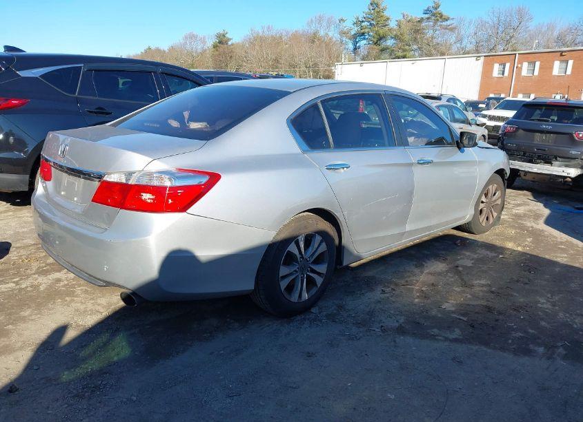 Photo 4 of 2014 Honda Accord LX (VIN 1HGCR2F32EA110695)