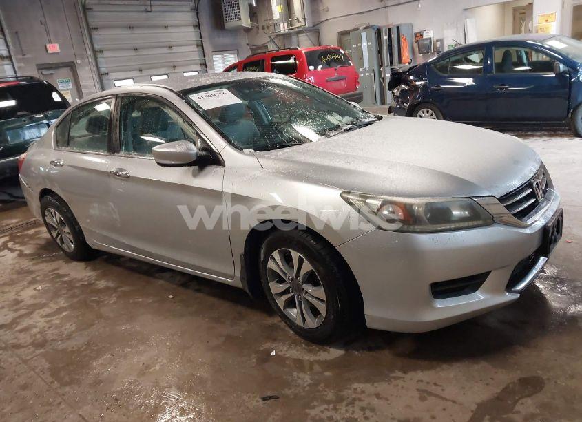 2014 Honda Accord LX (VIN 1HGCR2F32EA132986) main photo