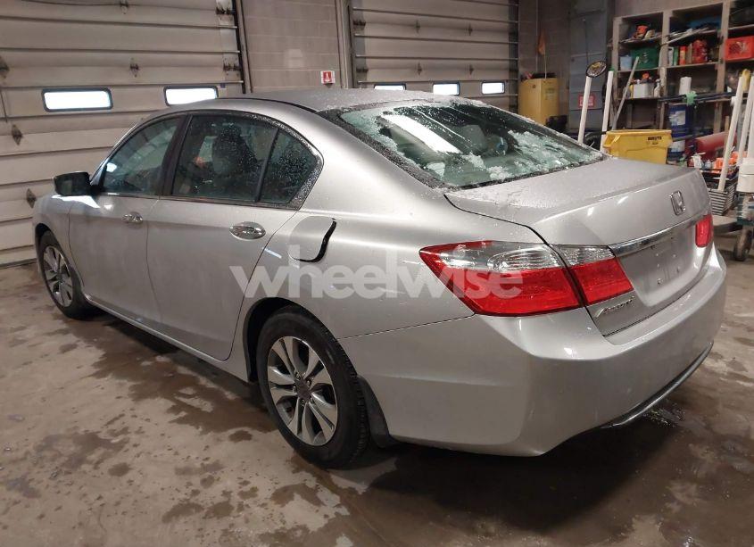 Photo 3 of 2014 Honda Accord LX (VIN 1HGCR2F32EA132986)
