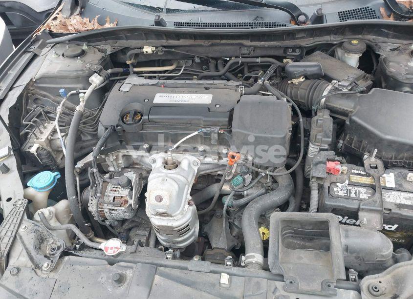 Photo 10 of 2014 Honda Accord LX (VIN 1HGCR2F32EA146273)