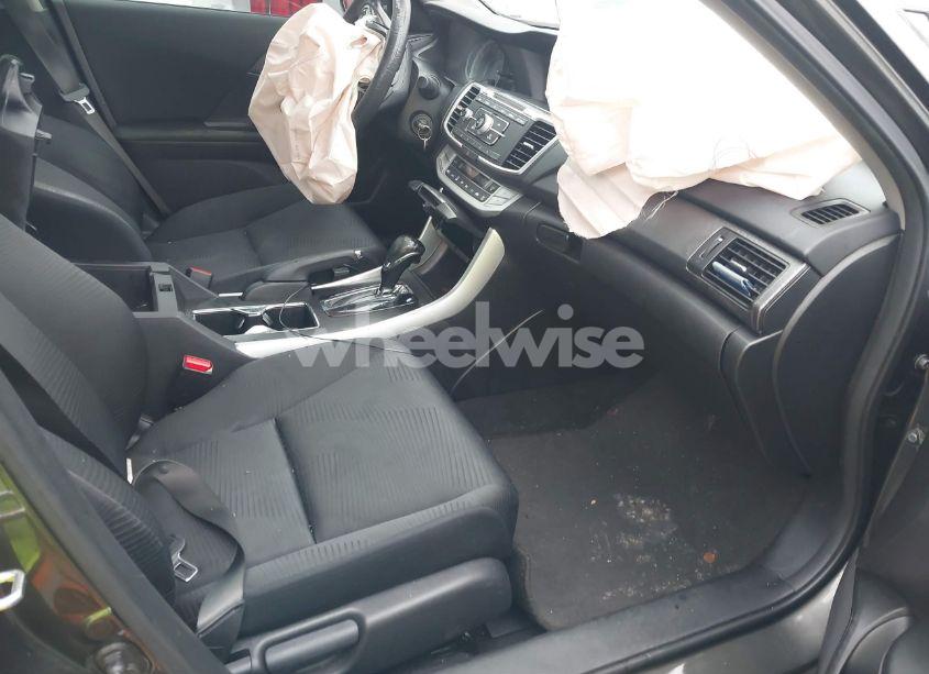 Photo 5 of 2014 Honda Accord LX (VIN 1HGCR2F32EA146273)