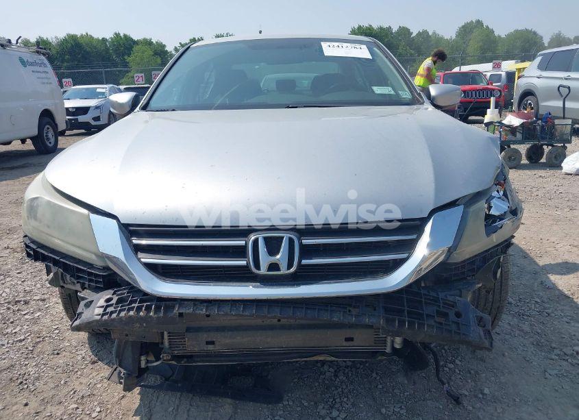 Photo 13 of 2014 Honda Accord LX (VIN 1HGCR2F32EA179922)