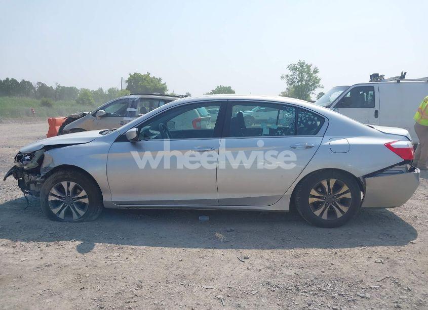 Photo 15 of 2014 Honda Accord LX (VIN 1HGCR2F32EA179922)