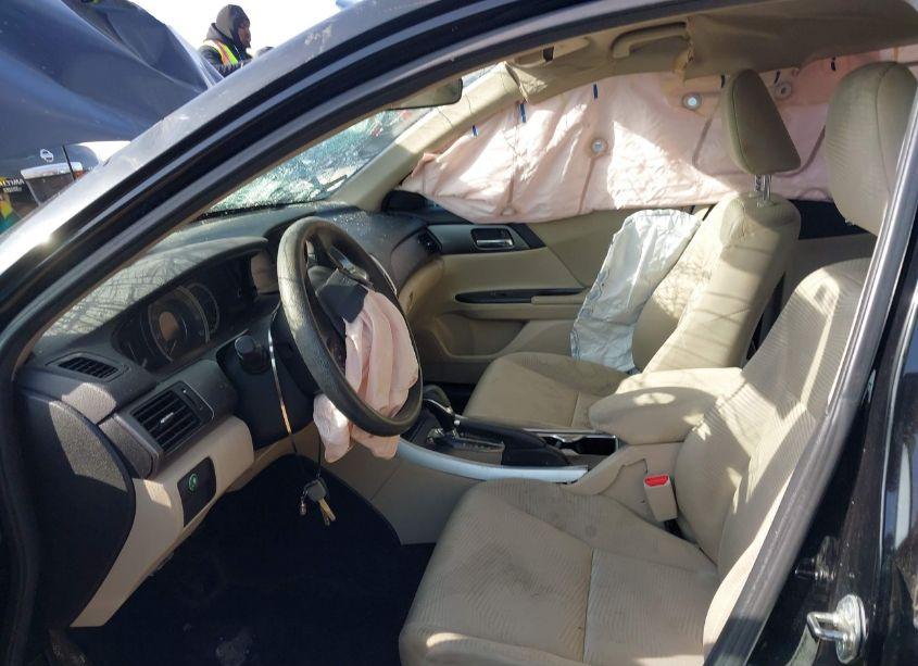 Photo 5 of 2014 Honda Accord LX (VIN 1HGCR2F32EA190340)