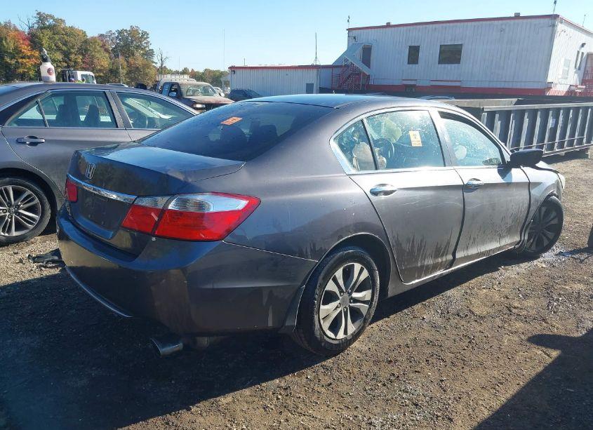 Photo 4 of 2014 Honda Accord LX (VIN 1HGCR2F32EA213289)