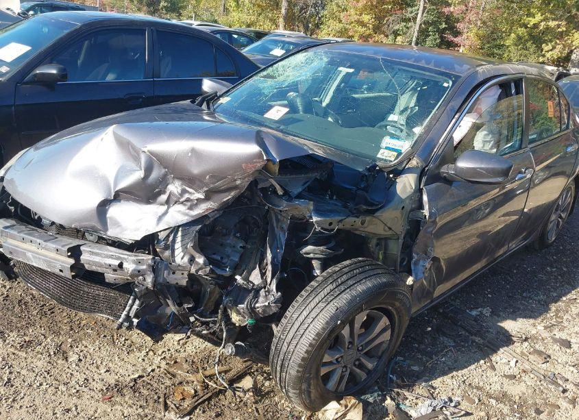 Photo 6 of 2014 Honda Accord LX (VIN 1HGCR2F32EA213289)