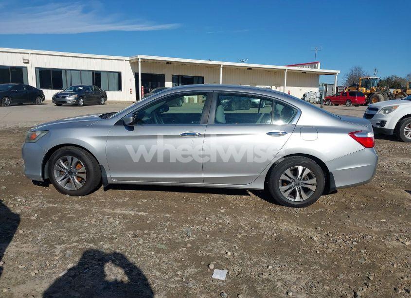 Photo 14 of 2014 Honda Accord LX (VIN 1HGCR2F32EA265957)