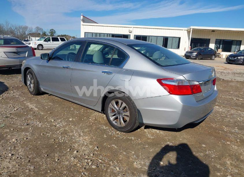 Photo 3 of 2014 Honda Accord LX (VIN 1HGCR2F32EA265957)