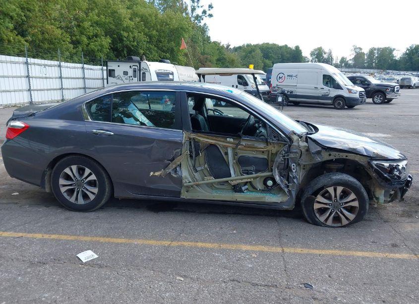 Photo 12 of 2014 Honda Accord LX (VIN 1HGCR2F32EA285433)