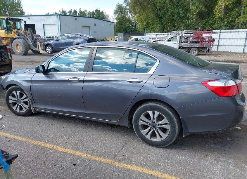 Photo 13 of 2014 Honda Accord LX (VIN 1HGCR2F32EA285433)