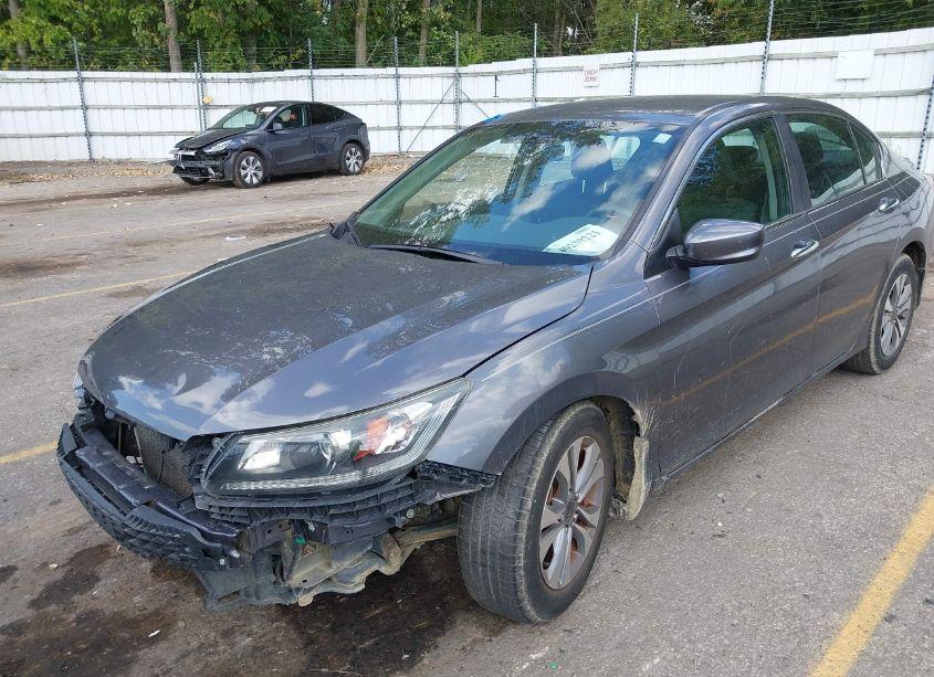 Photo 2 of 2014 Honda Accord LX (VIN 1HGCR2F32EA285433)