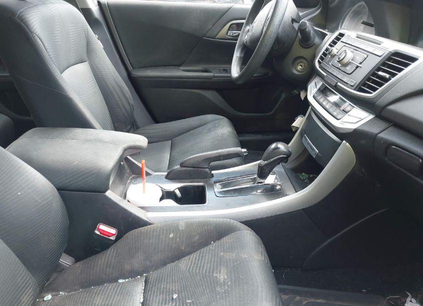 Photo 5 of 2014 Honda Accord LX (VIN 1HGCR2F32EA285433)