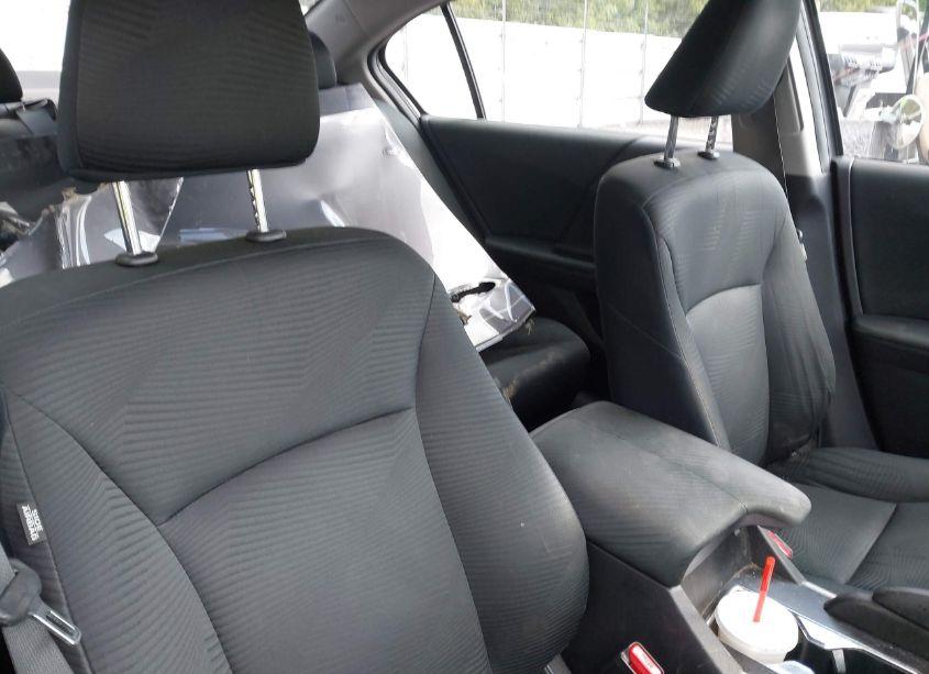 Photo 8 of 2014 Honda Accord LX (VIN 1HGCR2F32EA285433)