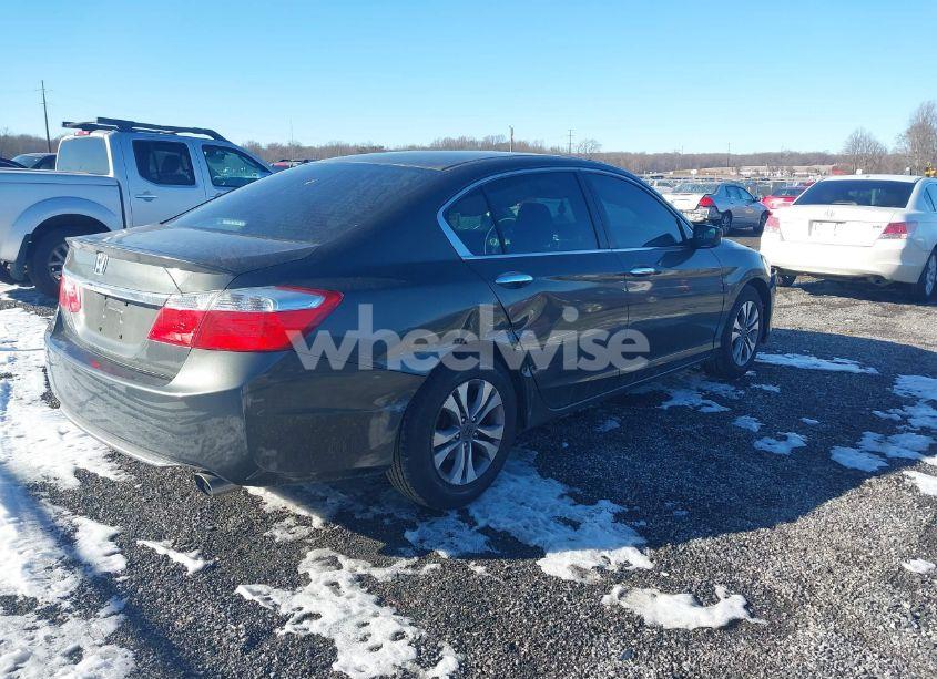 Photo 4 of 2015 Honda Accord LX (VIN 1HGCR2F32FA038270)