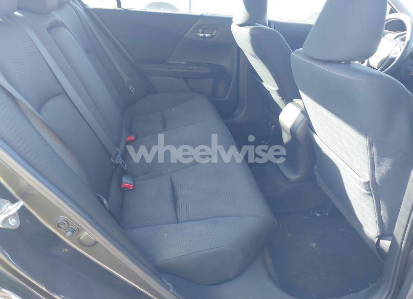 Photo 8 of 2015 Honda Accord LX (VIN 1HGCR2F32FA038270)