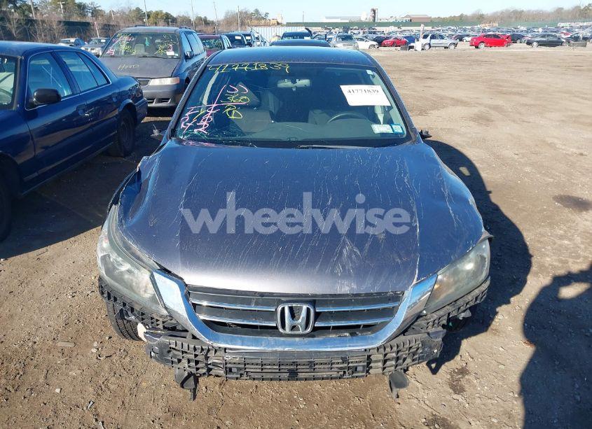 Photo 12 of 2015 Honda Accord LX (VIN 1HGCR2F32FA047440)