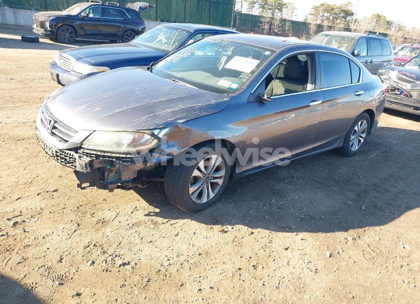 Photo 2 of 2015 Honda Accord LX (VIN 1HGCR2F32FA047440)