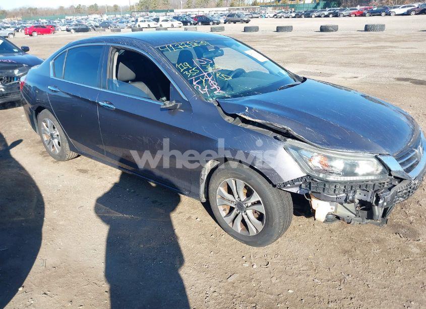 Photo 6 of 2015 Honda Accord LX (VIN 1HGCR2F32FA047440)