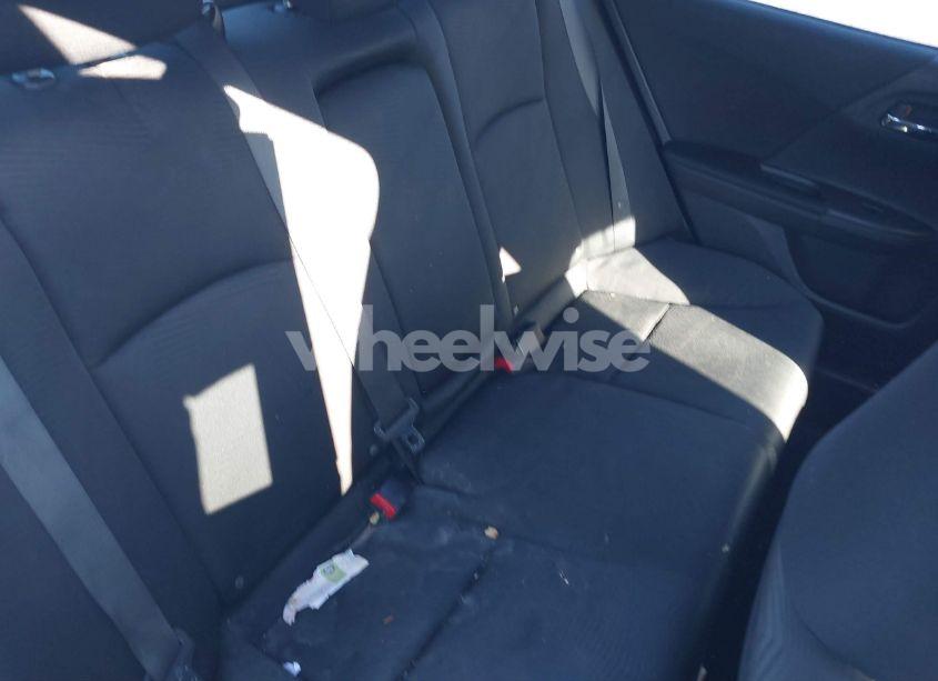 Photo 8 of 2015 Honda Accord LX (VIN 1HGCR2F32FA047440)