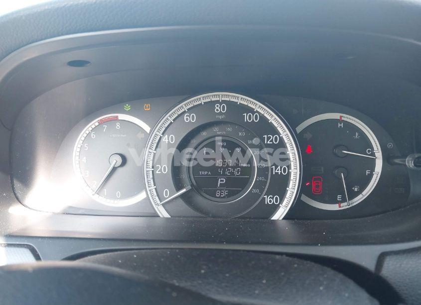 Photo 7 of 2015 Honda Accord LX (VIN 1HGCR2F32FA109757)