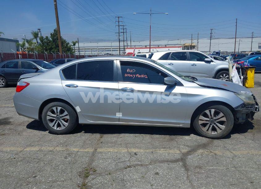 Photo 12 of 2015 Honda Accord LX (VIN 1HGCR2F32FA110195)