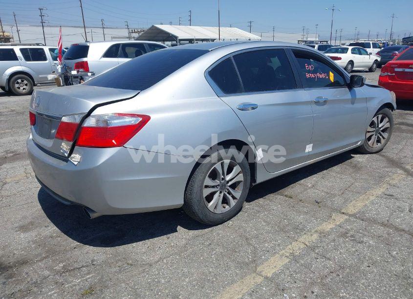 Photo 4 of 2015 Honda Accord LX (VIN 1HGCR2F32FA110195)
