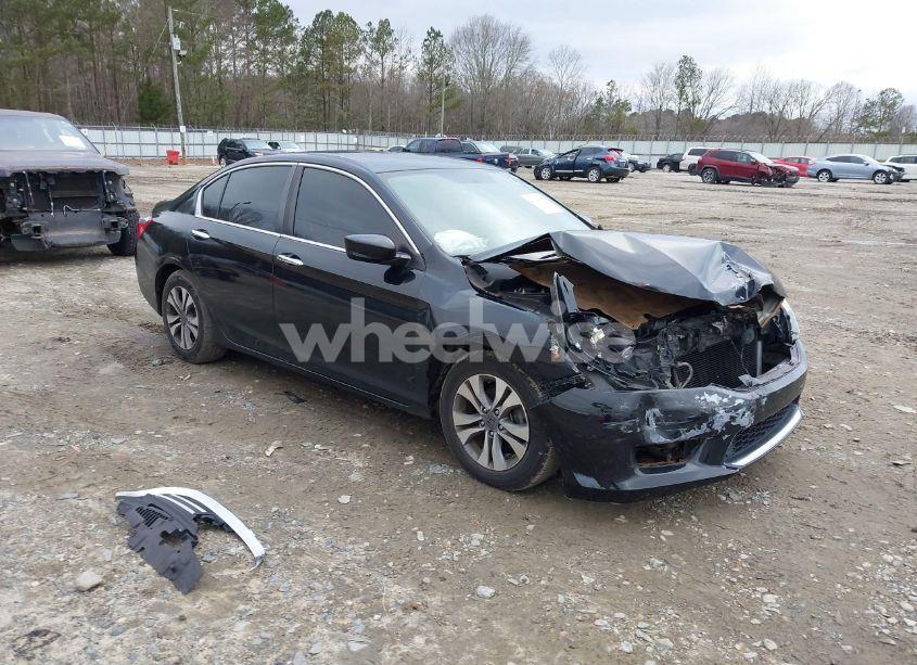 2015 Honda Accord LX (VIN 1HGCR2F32FA144993) main photo