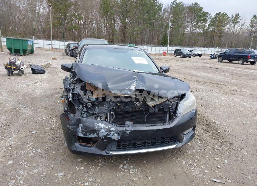 Photo 6 of 2015 Honda Accord LX (VIN 1HGCR2F32FA144993)