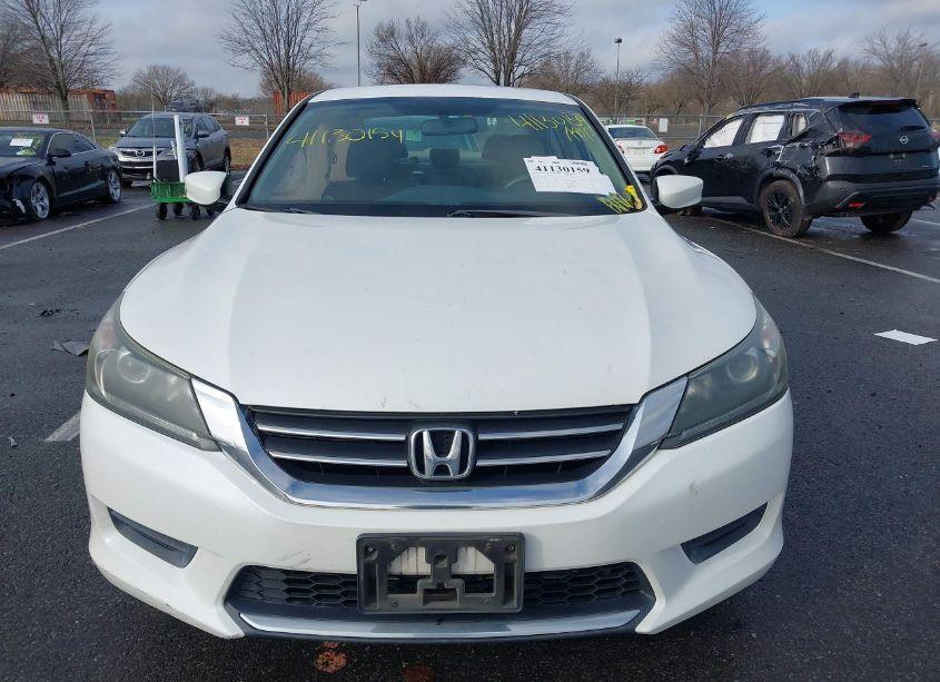 Photo 12 of 2015 Honda Accord LX (VIN 1HGCR2F32FA150356)