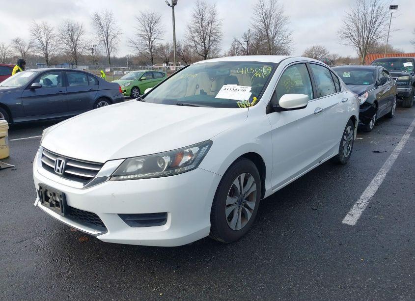 Photo 2 of 2015 Honda Accord LX (VIN 1HGCR2F32FA150356)