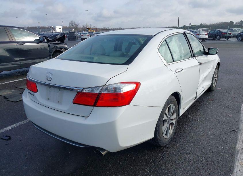 Photo 4 of 2015 Honda Accord LX (VIN 1HGCR2F32FA150356)
