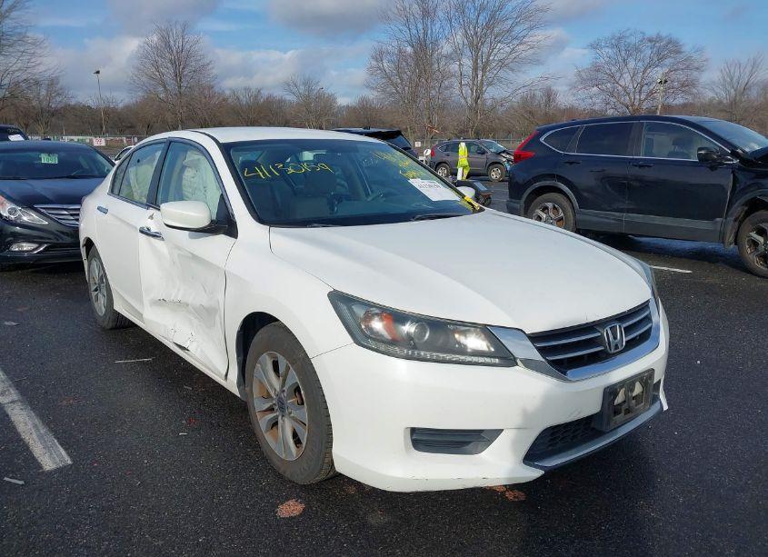 Photo 6 of 2015 Honda Accord LX (VIN 1HGCR2F32FA150356)