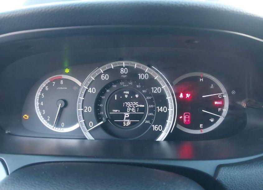 Photo 7 of 2015 Honda Accord LX (VIN 1HGCR2F32FA156075)