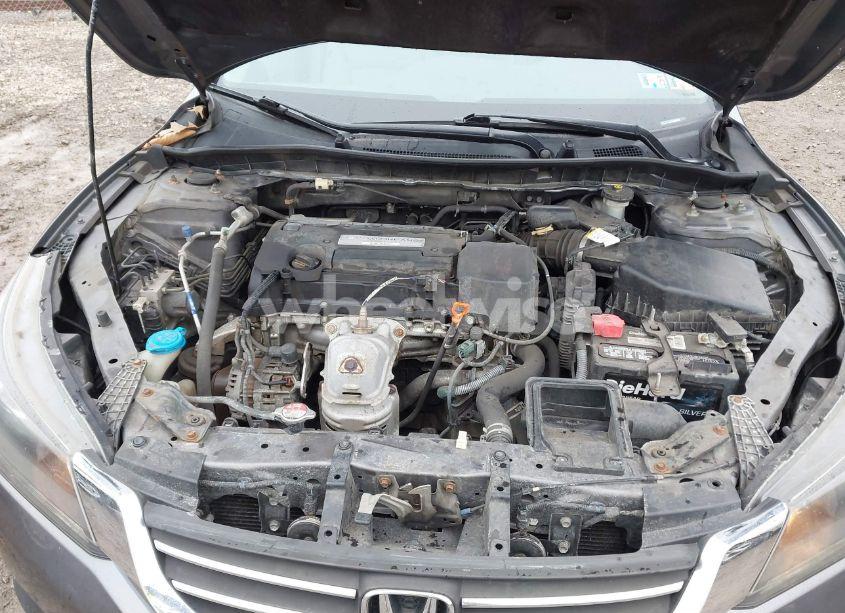 Photo 10 of 2015 Honda Accord LX (VIN 1HGCR2F32FA181901)